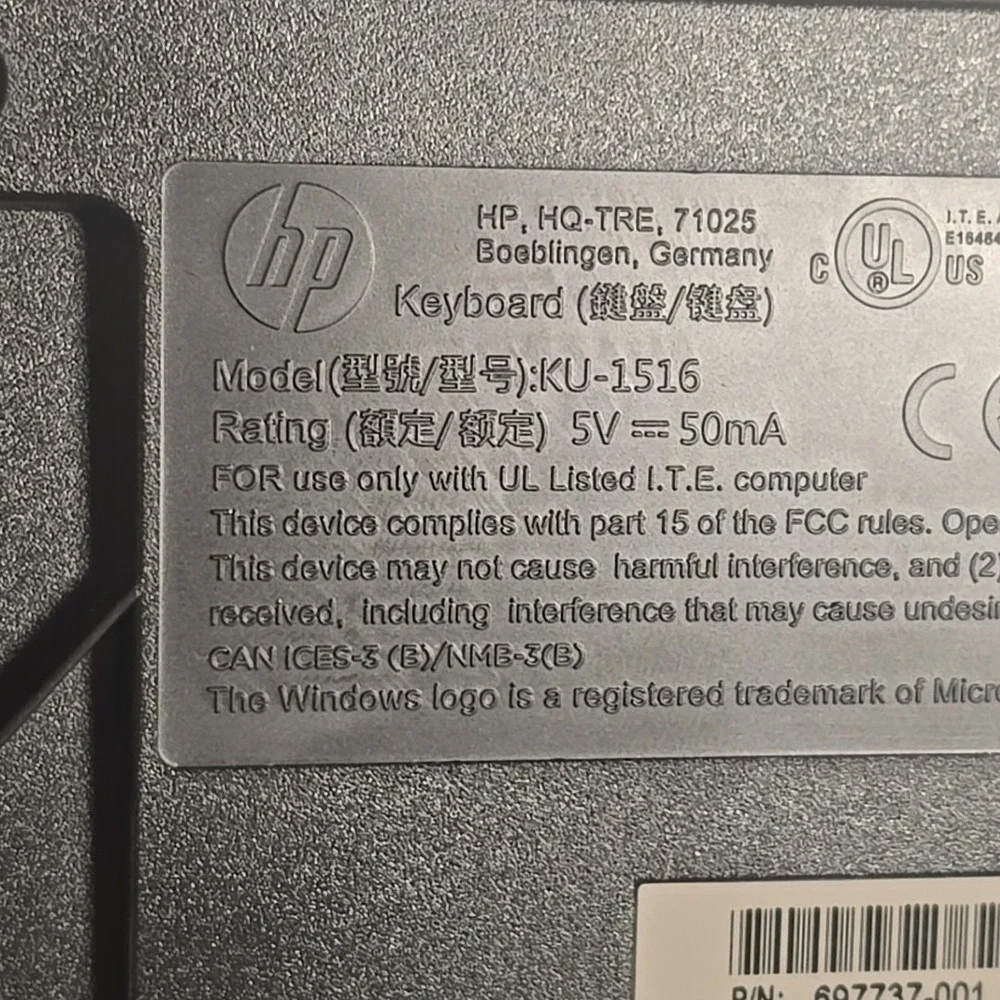 HP : KU-1516 Wired‎ USB Desktop QWERTY Keyboard Black